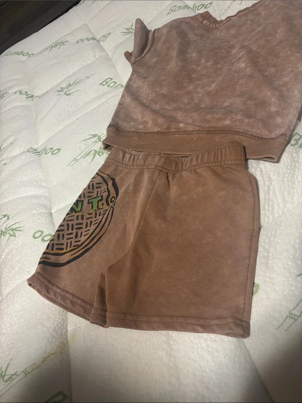 TMNT outfit! 2T